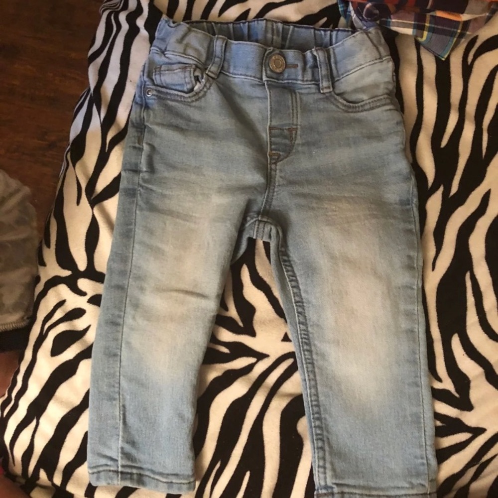 Infant jeans size 9-12m